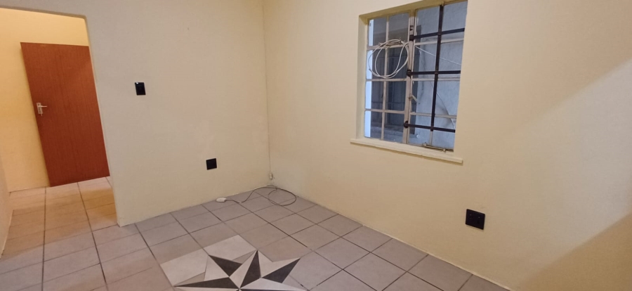 1 Bedroom Property for Sale in Bethlehem Free State